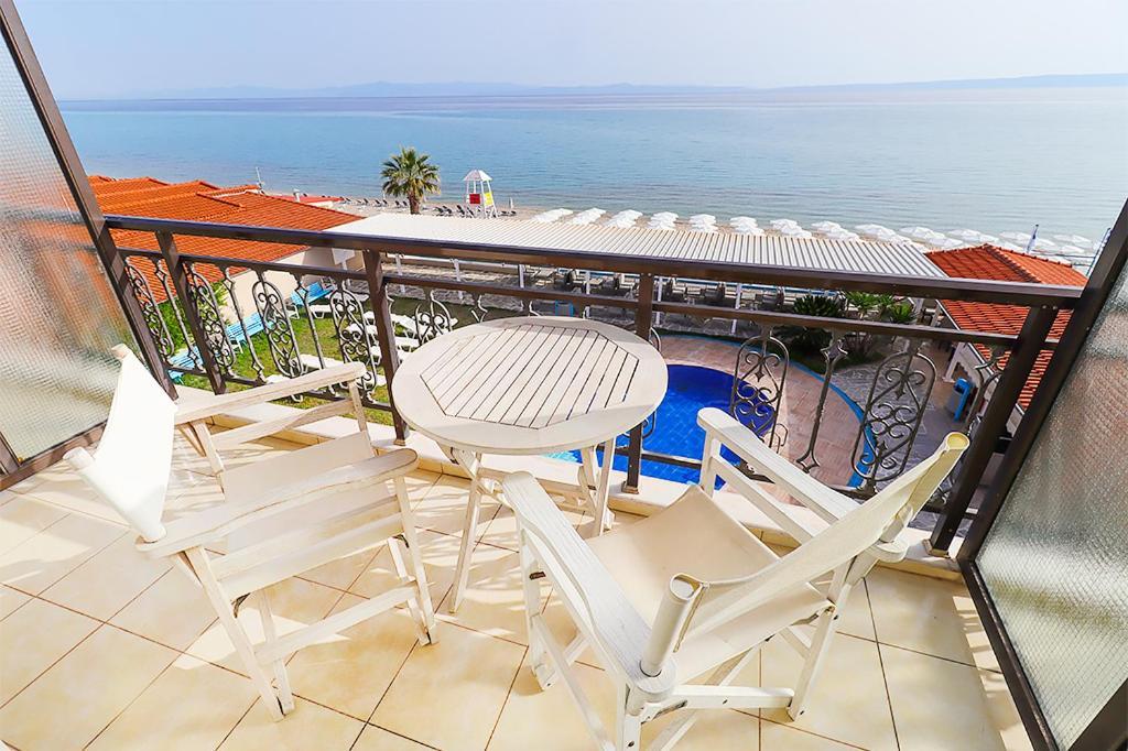 Hanioti Grandotel Dış mekan fotoğraf