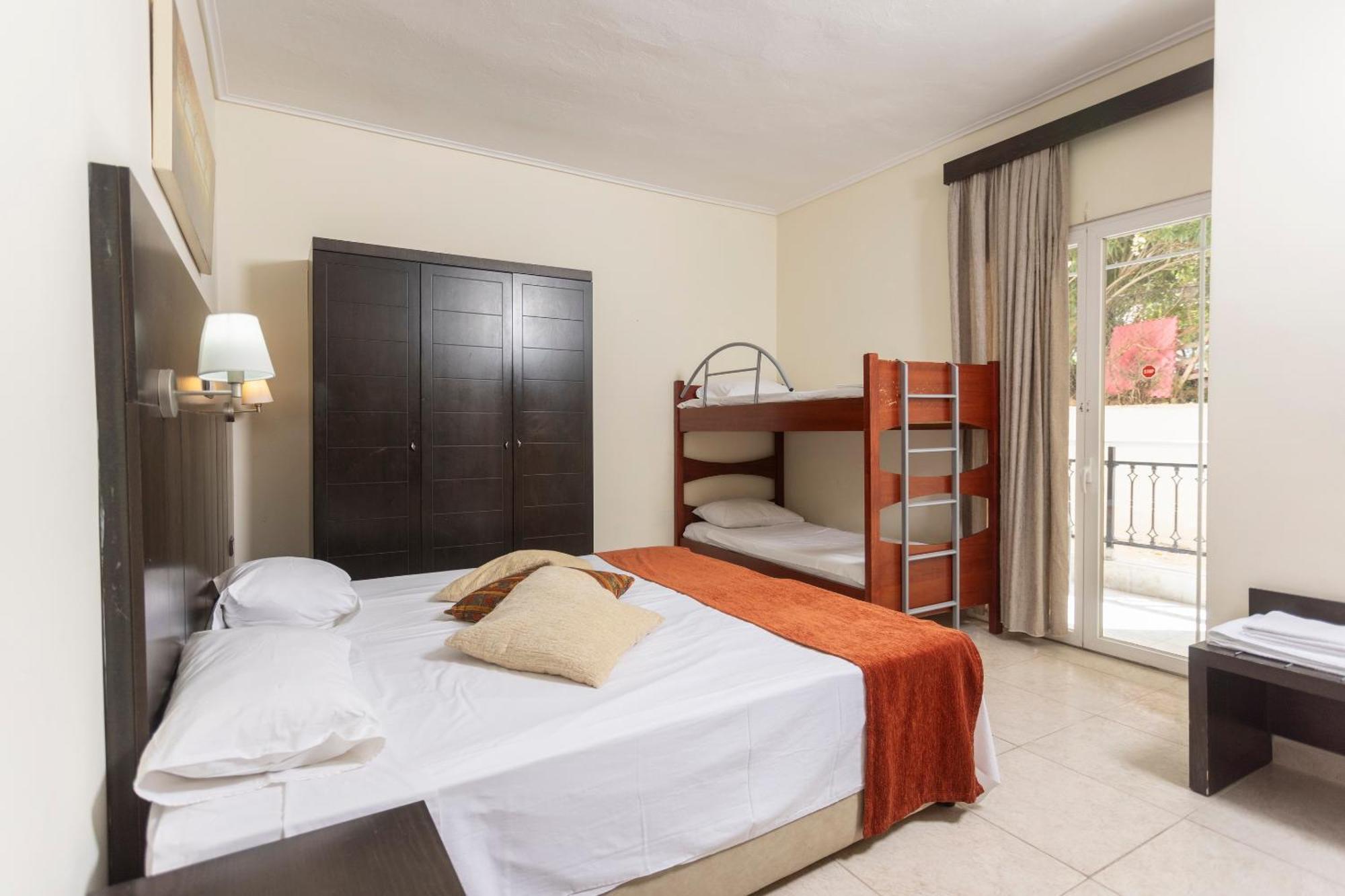 Hanioti Grandotel Dış mekan fotoğraf