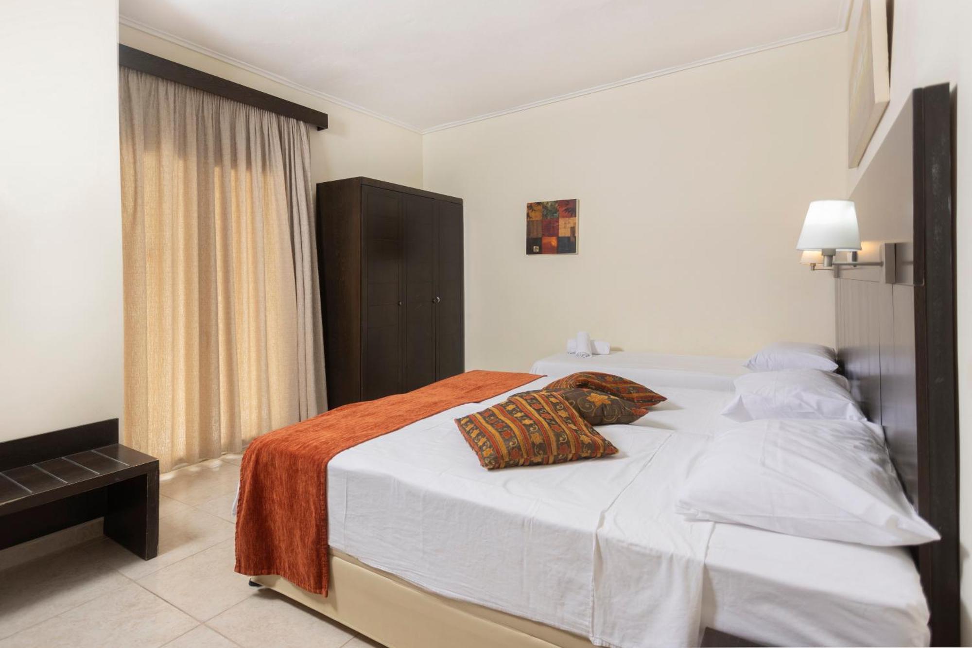 Hanioti Grandotel Dış mekan fotoğraf