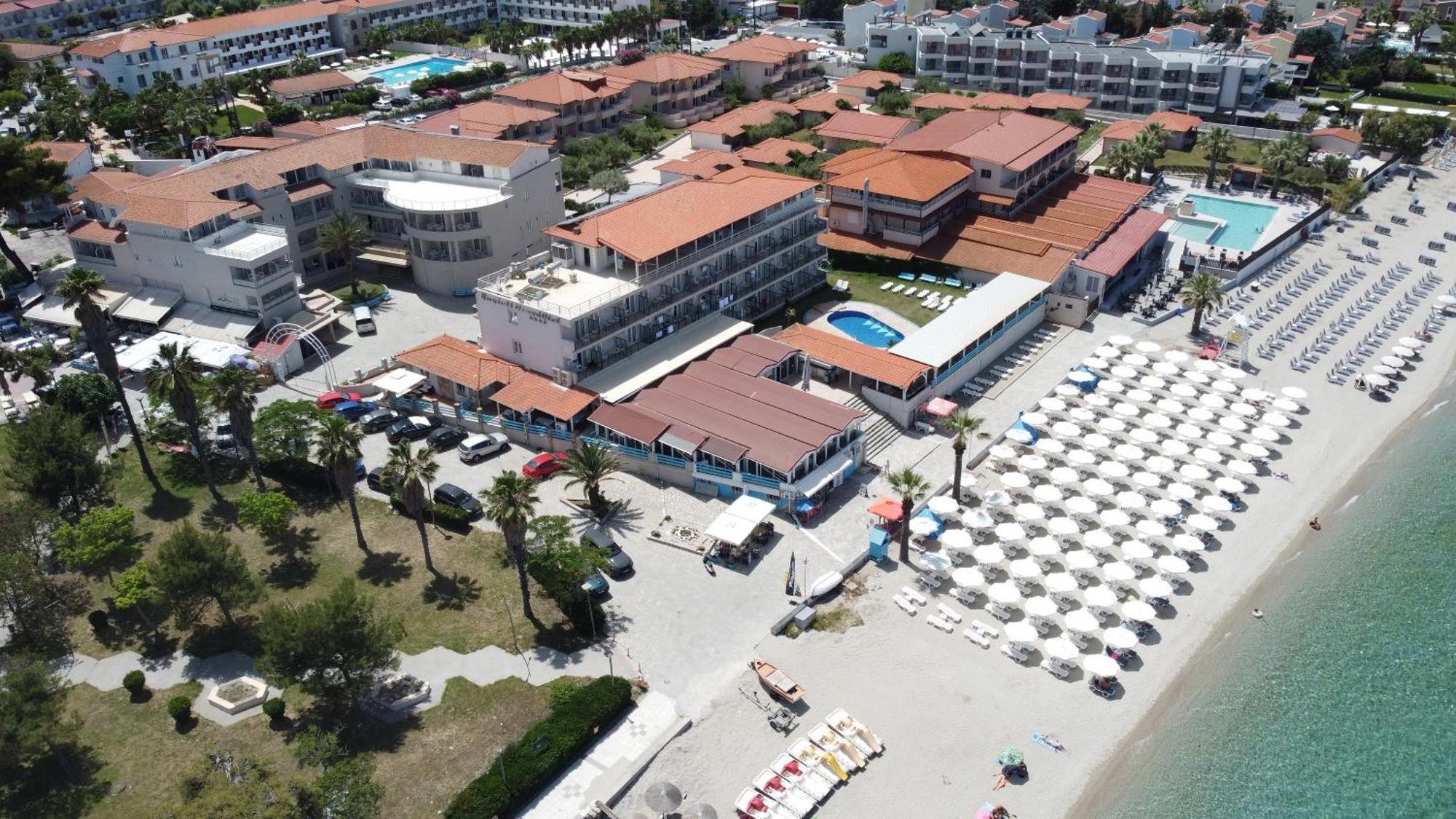 Hanioti Grandotel Dış mekan fotoğraf